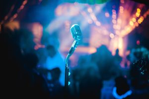 bruno-cervera-Gi6-m_t_W-E-unsplash-300x200